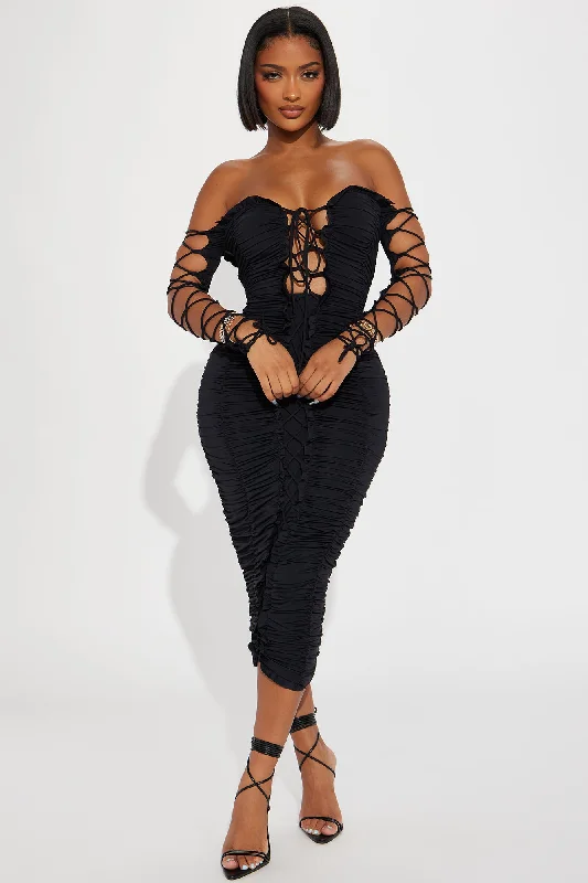 Time to Slay Midi Dress - Black