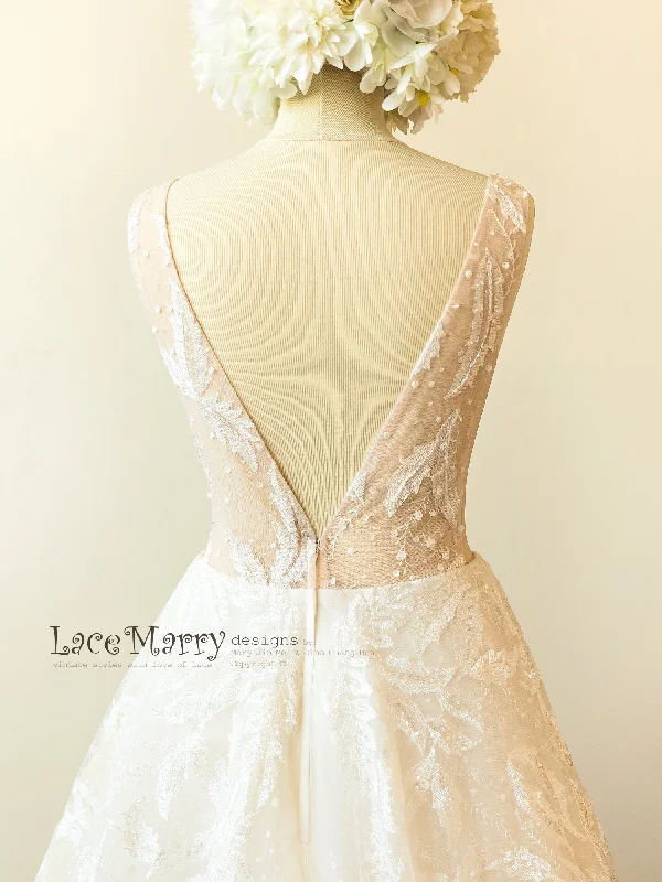 Unique Lace Wedding Dress in Sparkly Feather Pattern